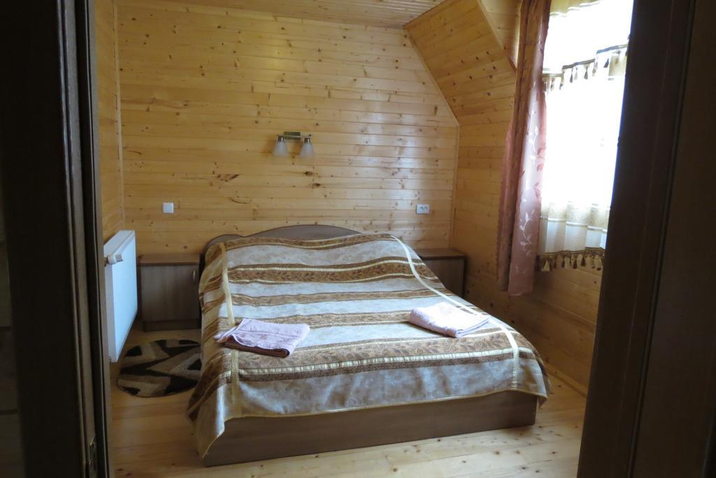 Bilyy Kamin Guest House Tatariw Exterior foto