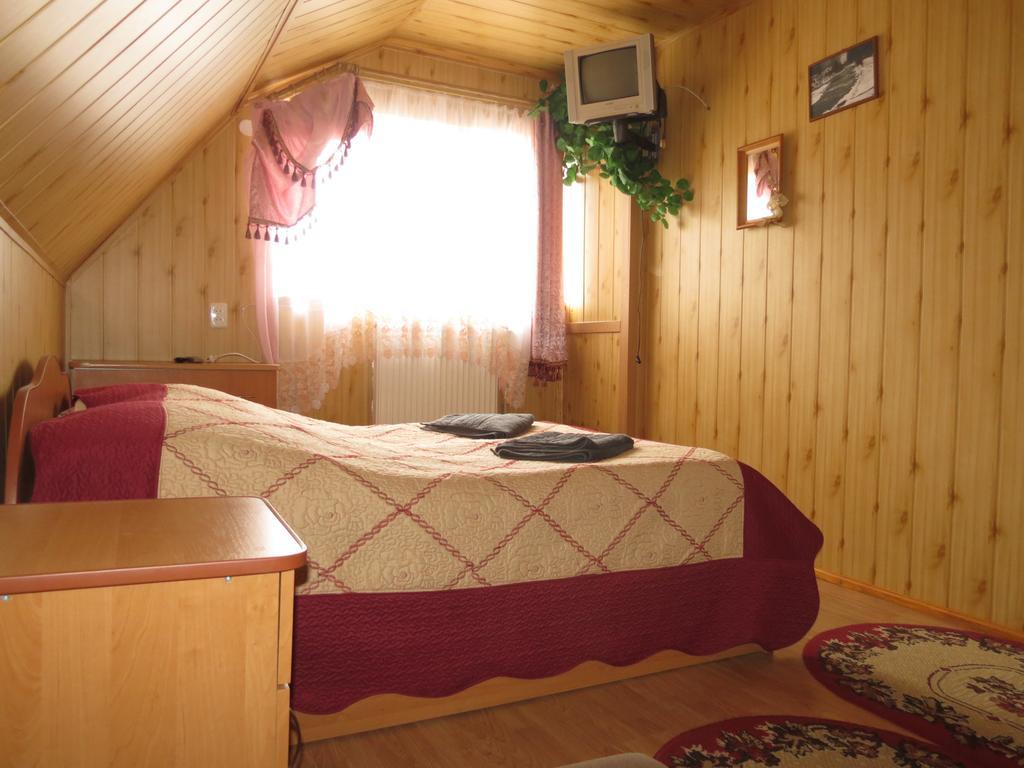 Bilyy Kamin Guest House Tatariw Exterior foto