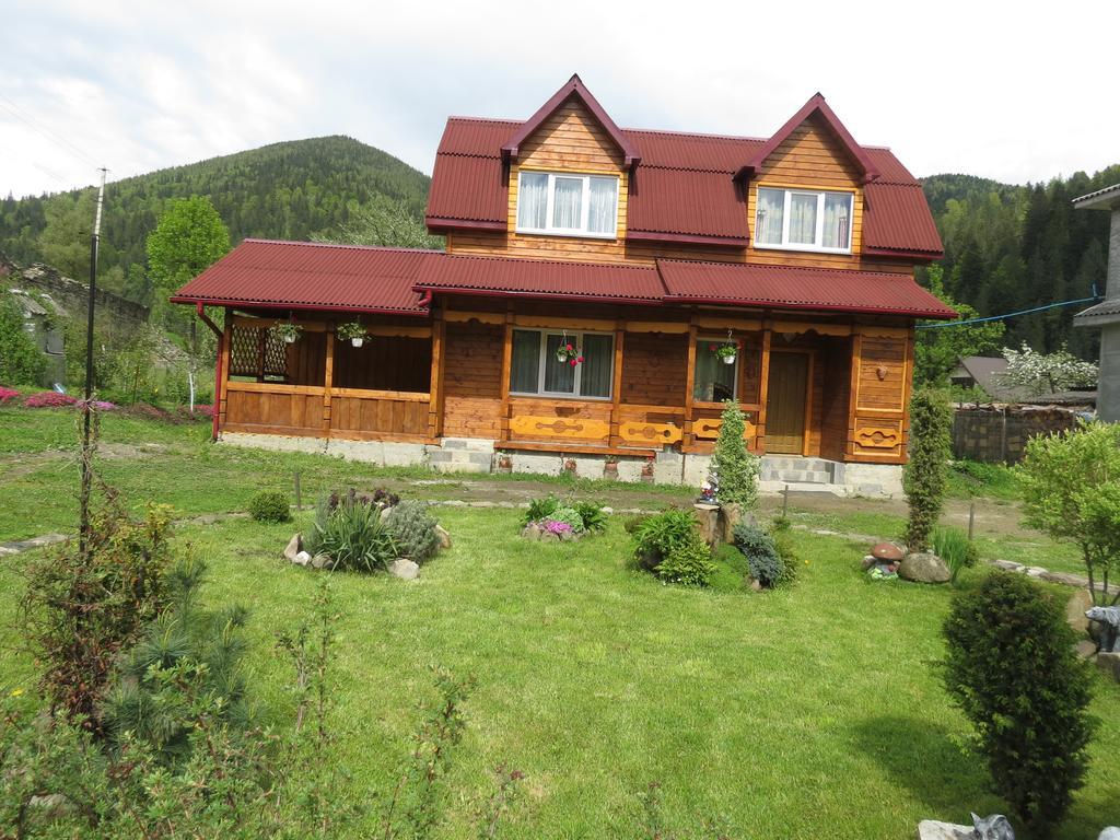 Bilyy Kamin Guest House Tatariw Exterior foto